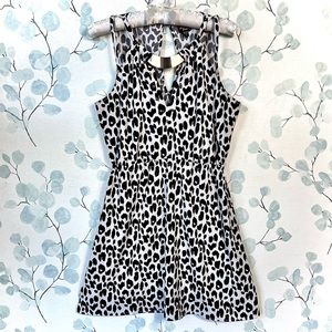 2B Bebe Womens Black & White Animal Print Sleeveless Dress Faux Gold Necklace